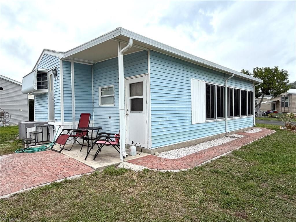 4701 Candlestick Ct W, Estero, FL 33928 Photo