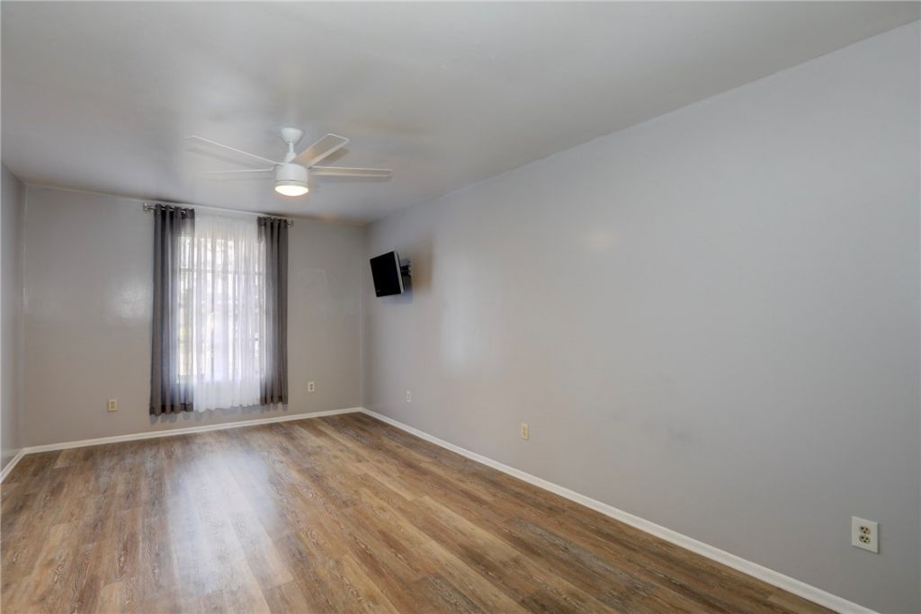 550 Park Avenue, Sebastian, FL 32958 Photo