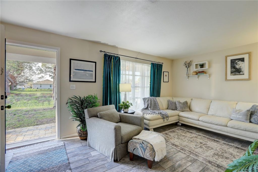 550 Park Avenue, Sebastian, FL 32958 Photo