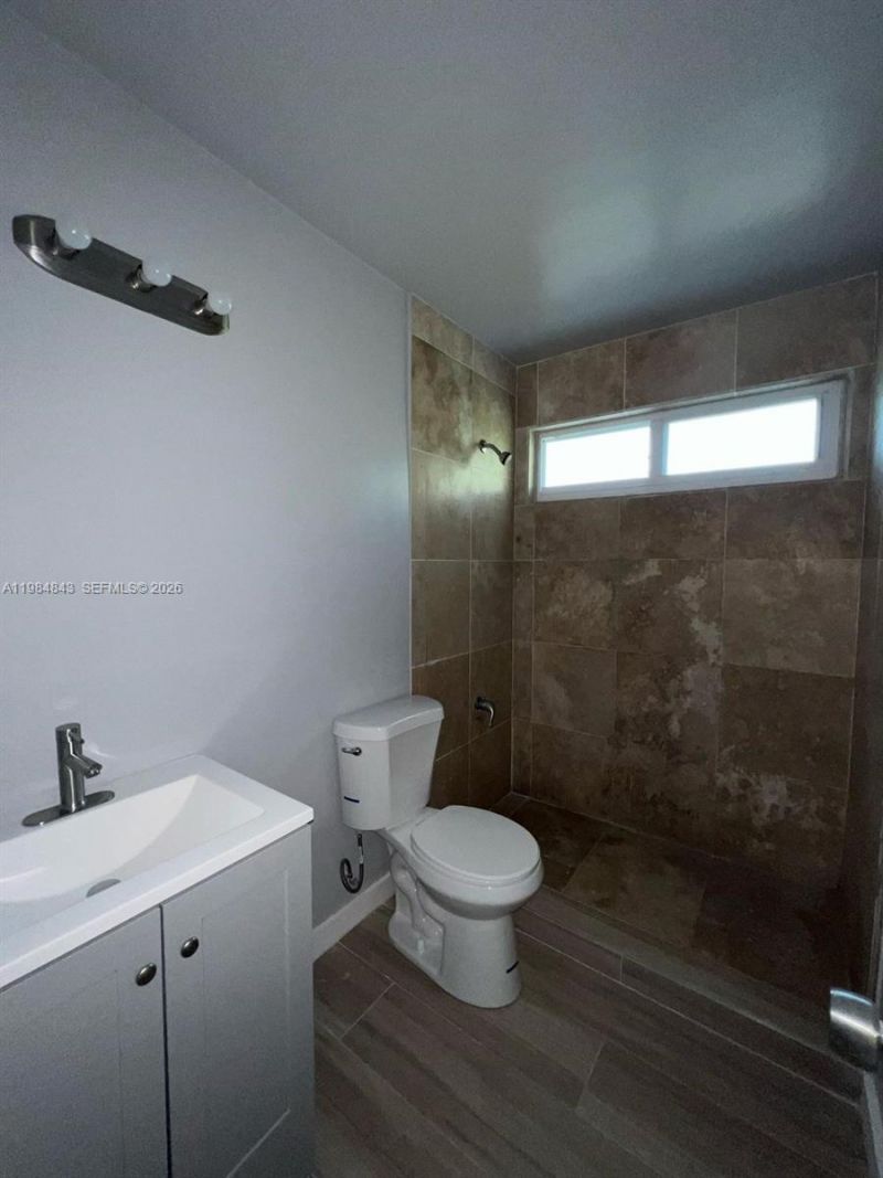 161 NE 117th St , Miami, FL 33161 Photo