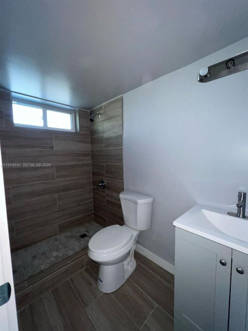 161 NE 117th St , Miami, FL 33161 Photo