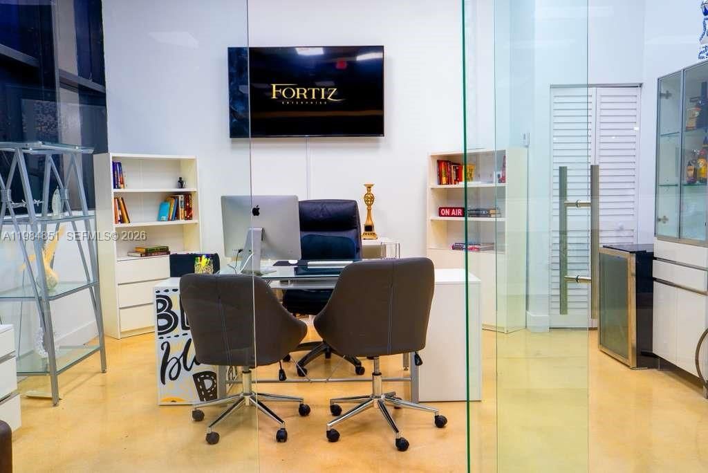 2100 NW 99th Ave , Doral, FL 33172 Photo