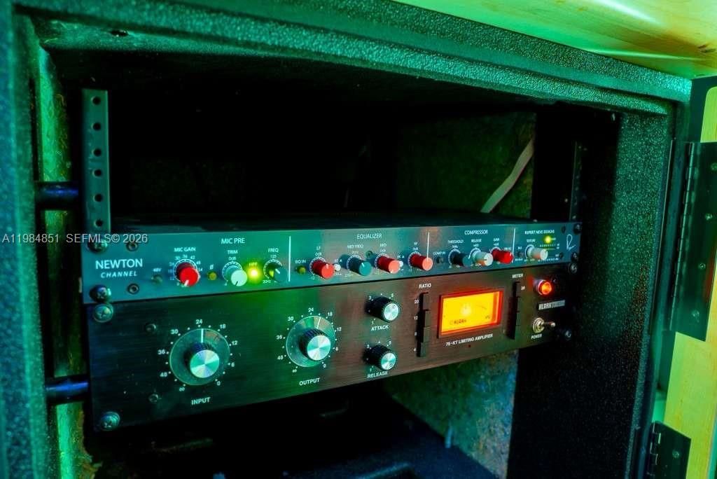 2100 NW 99th Ave , Doral, FL 33172 Photo