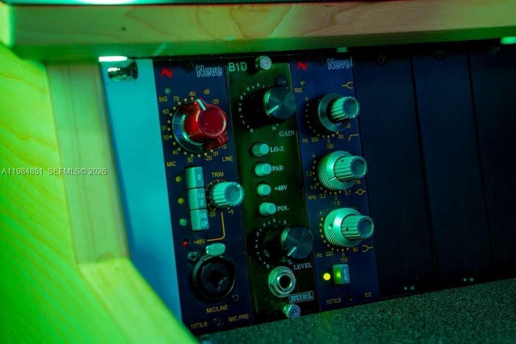 2100 NW 99th Ave , Doral, FL 33172 Photo