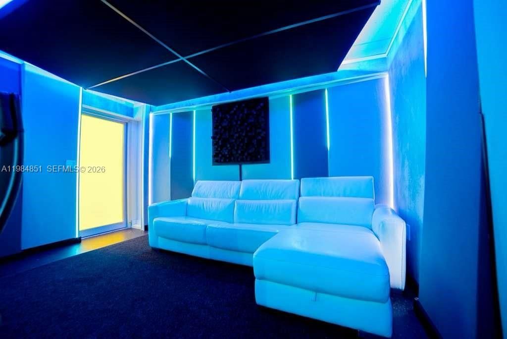 2100 NW 99th Ave , Doral, FL 33172 Photo