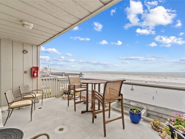 77 N Ocean Avenue, Unit 12, Cayucos, CA 93430