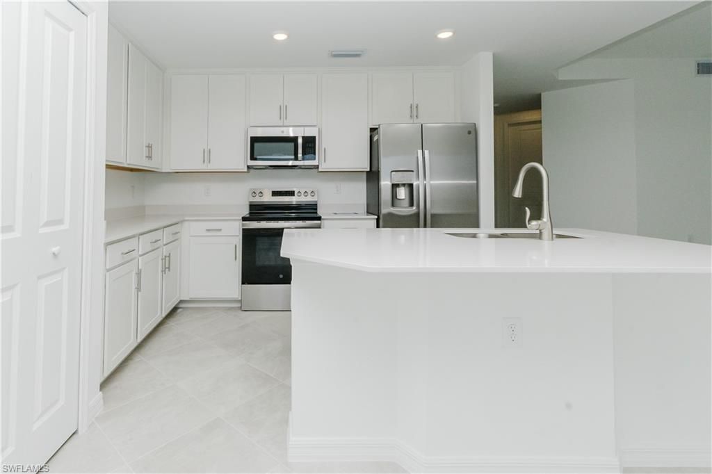 5491 Double Eagle Cir , Unit 3728, Ave Maria, FL 34142 Photo