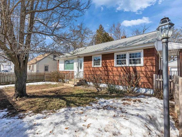 385 Hill Street, Manchester, NH 03102