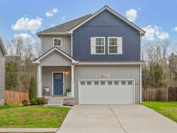 1677 Rains Rd, Clarksville, TN 37042