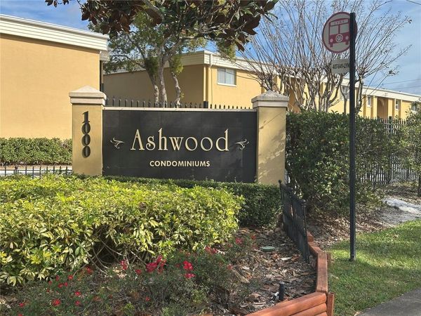 1000 LAKE OF THE WOODS BOULEVARD , Unit 204E, CASSELBERRY, FL 32730