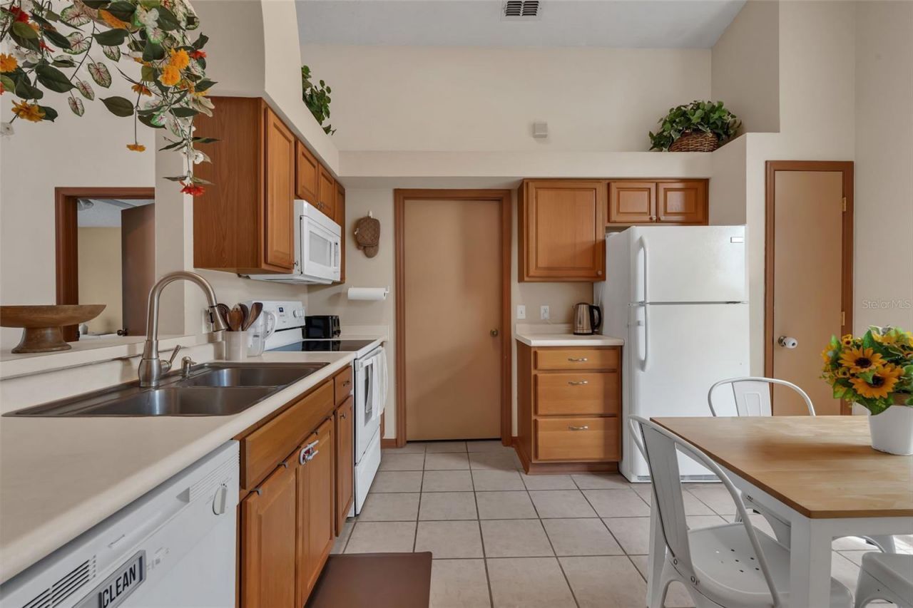 3024 Bloomsbury Drive, Kissimmee, FL 34747 Photo