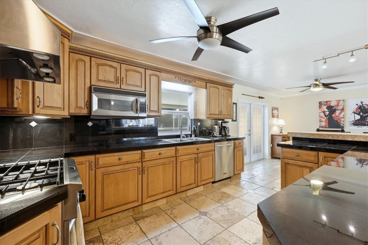 1534 Georgetowne Lane , Sarasota, FL 34232 Photo