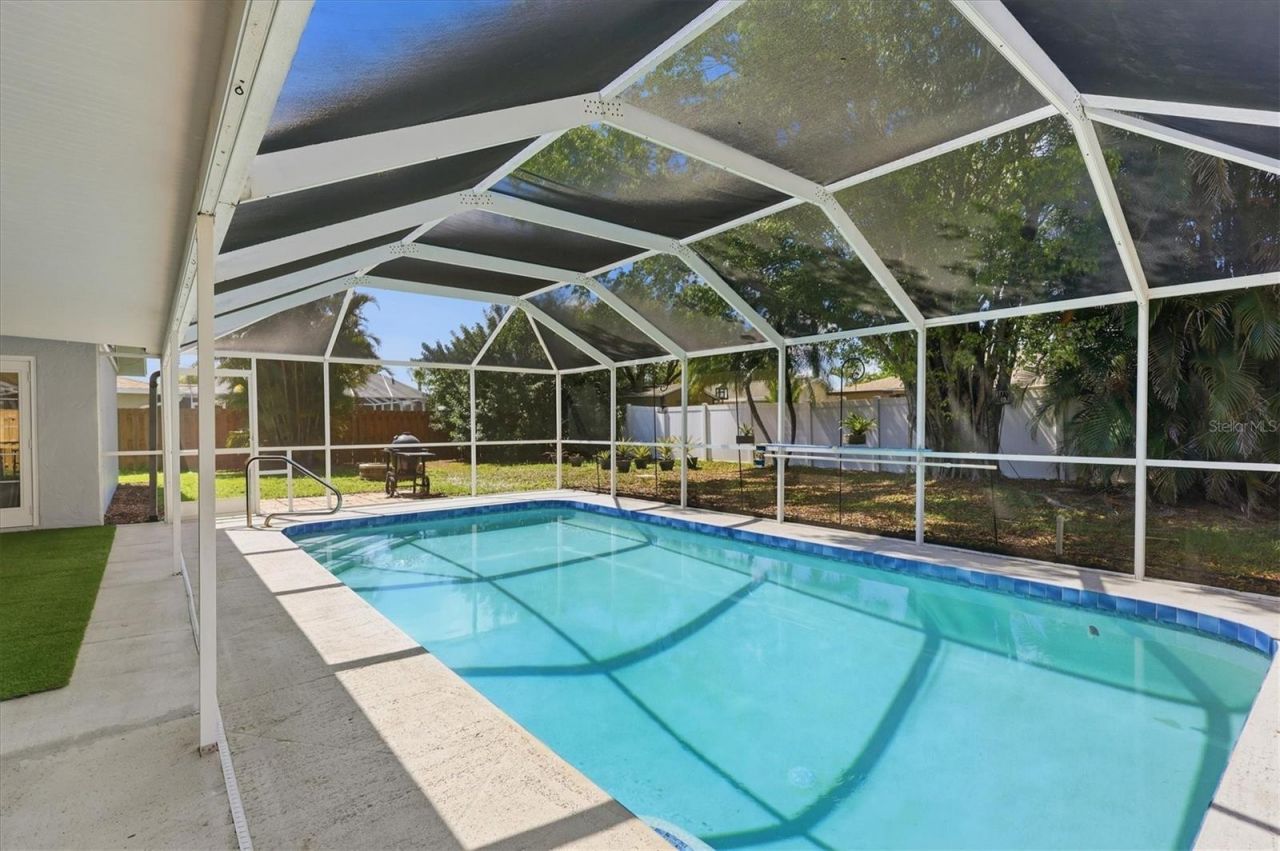 1534 Georgetowne Lane , Sarasota, FL 34232 Photo