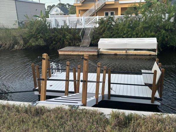 7325 MARYLAND AVENUE , HUDSON, FL 34667