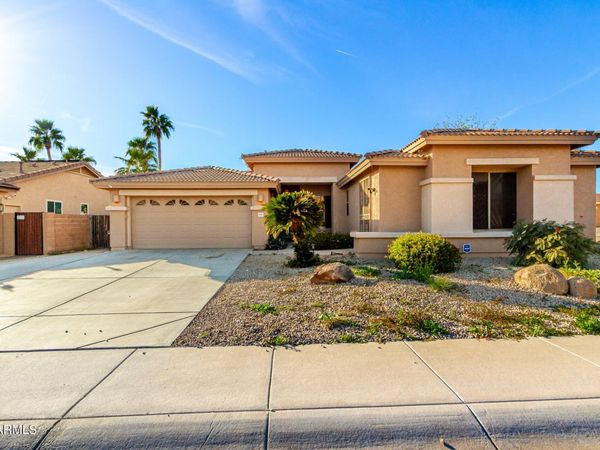 18082 N 167TH Drive, Surprise, AZ 85374