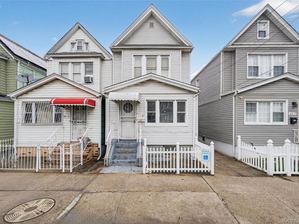 10115 111th Street, Richmond Hill, NY 11419