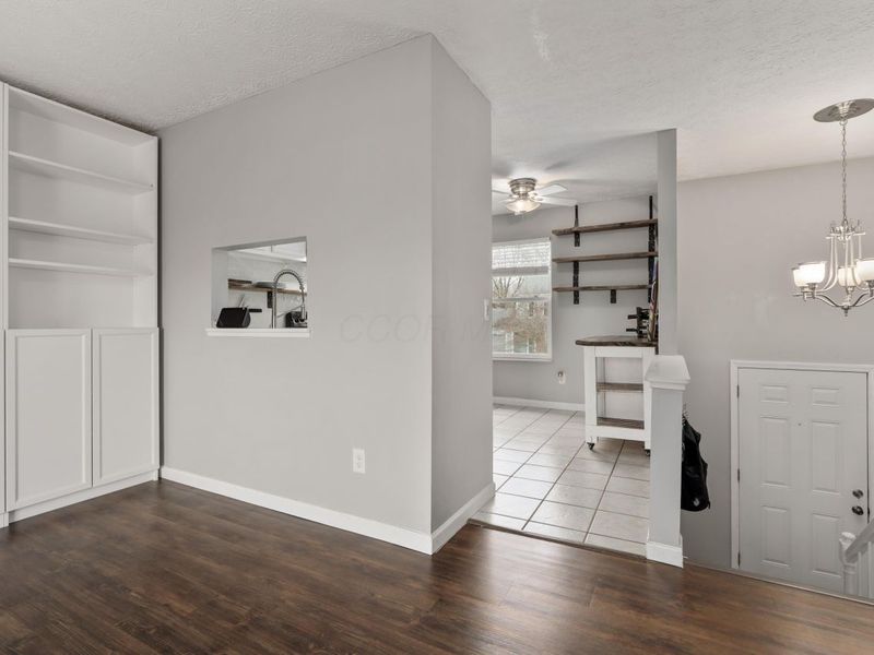 8377 Waco Lane, Powell, OH 43065 Photo 8