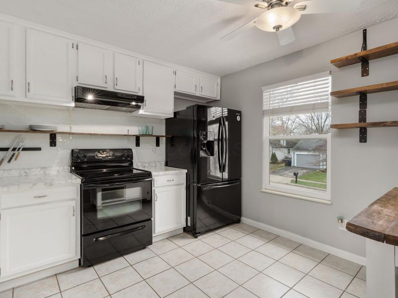 8377 Waco Lane, Powell, OH 43065 Photo 9