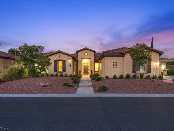 5112 Crown Cypress Street, Las Vegas, NV 89149