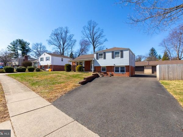 1509 E PLEASANT AVENUE, GLENSIDE, PA 19038