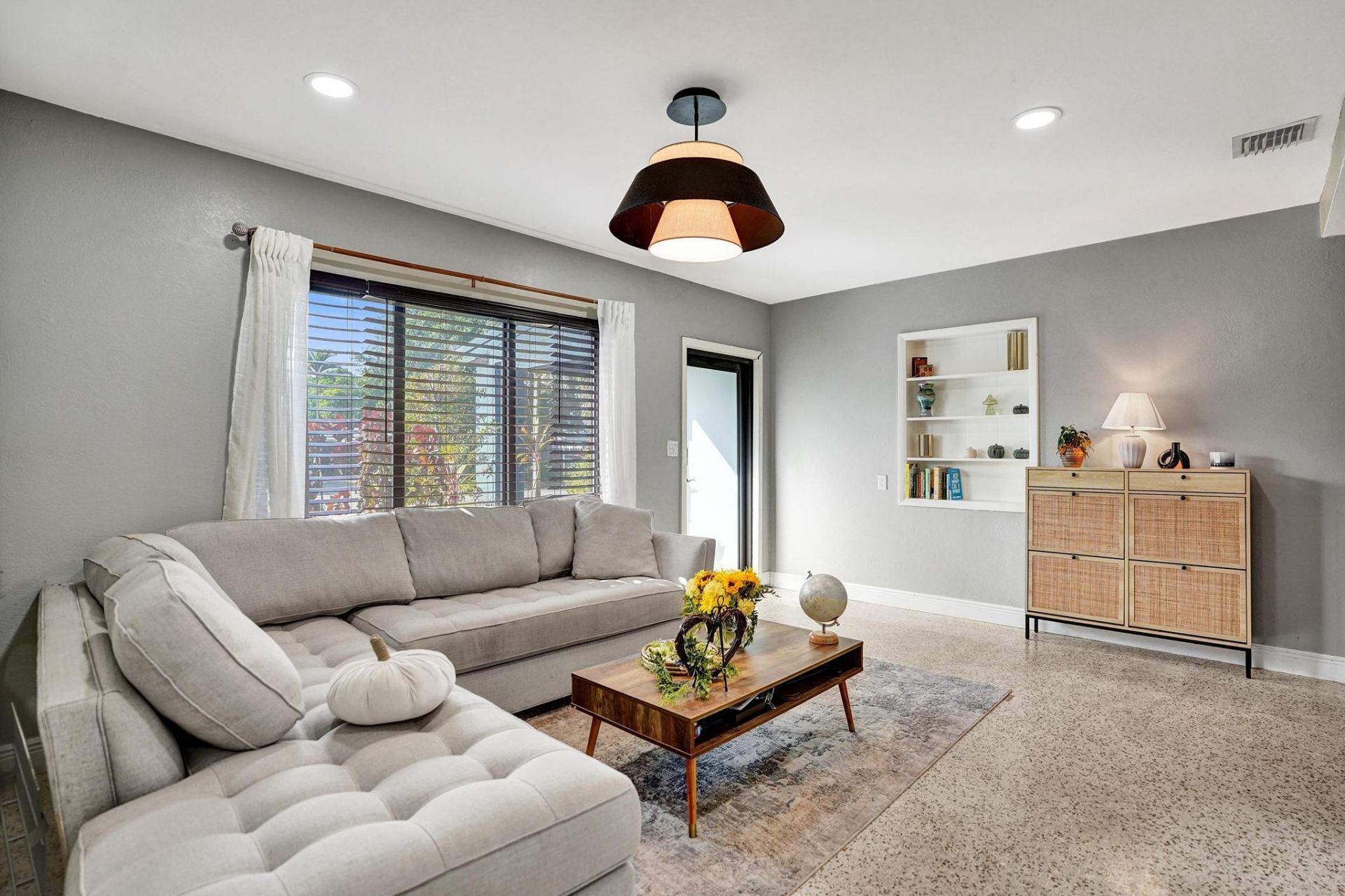 1728 NE 17th Terrace, Fort Lauderdale, FL 33305 Photo