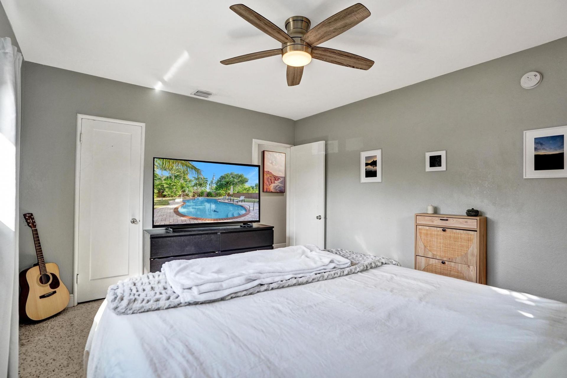 1728 NE 17th Terrace, Fort Lauderdale, FL 33305 Photo