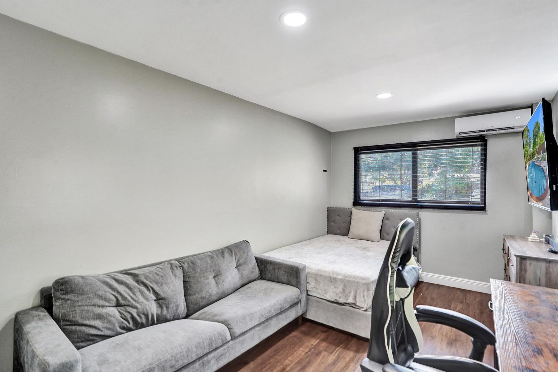 1728 NE 17th Terrace, Fort Lauderdale, FL 33305 Photo