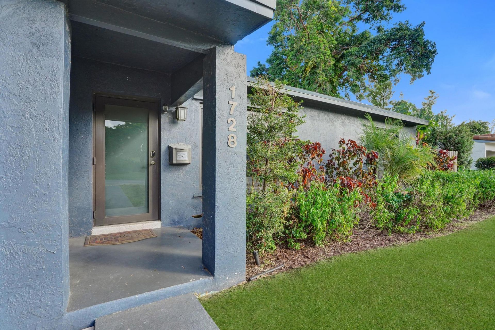 1728 NE 17th Terrace, Fort Lauderdale, FL 33305 Photo
