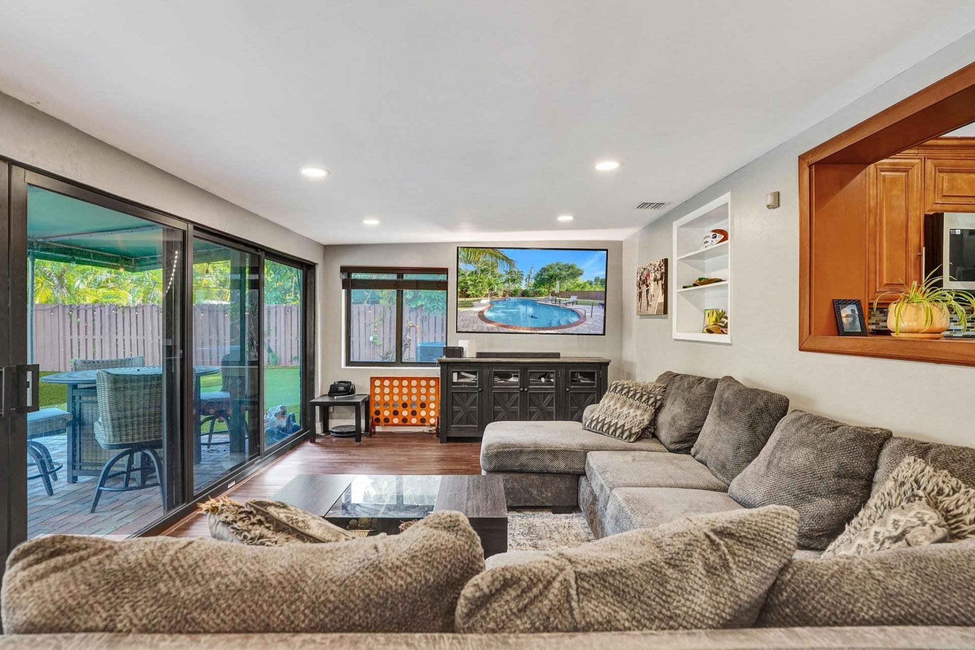 1728 NE 17th Terrace, Fort Lauderdale, FL 33305 Photo