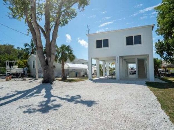 1119 Calder Road, KEY LARGO, FL 33037