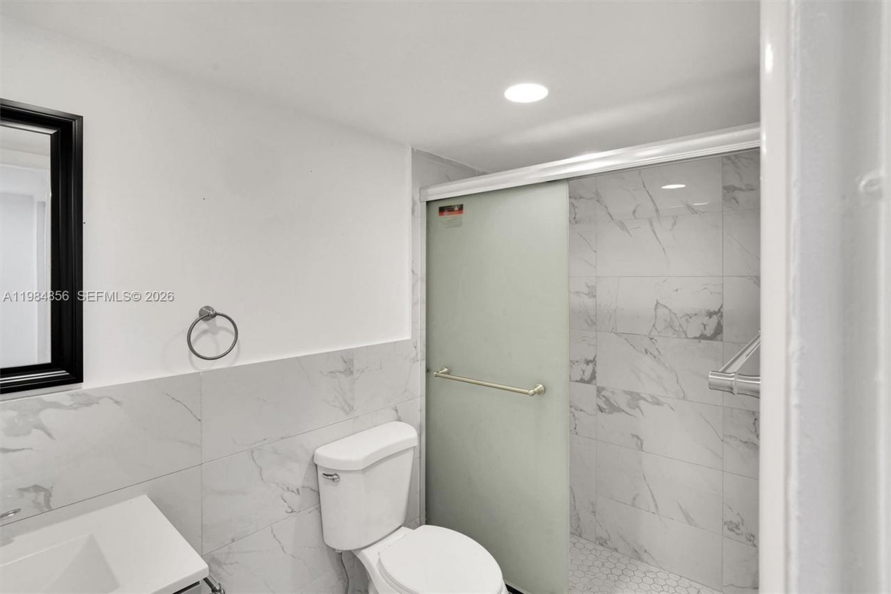 4325 NW South Tamiami Canal Dr , Unit 306, Miami, FL 33126 Photo