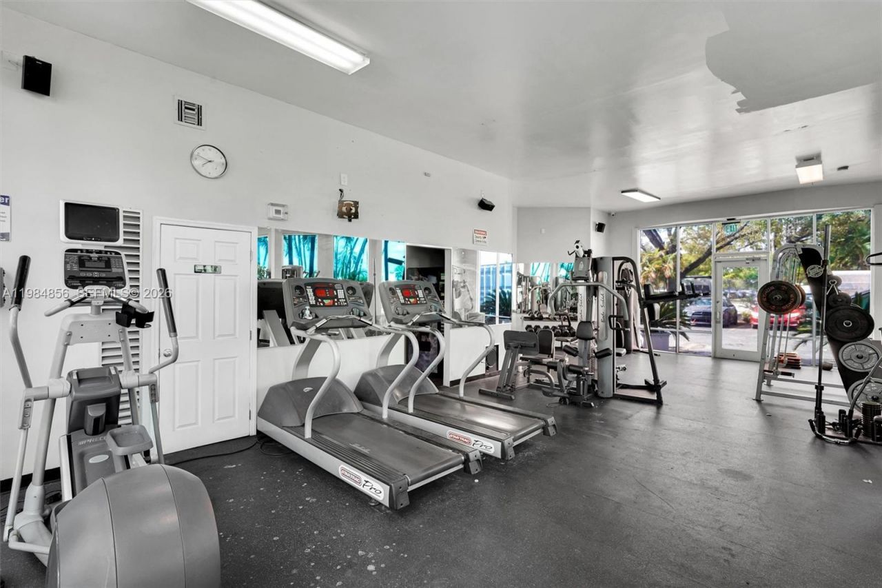 4325 NW South Tamiami Canal Dr , Unit 306, Miami, FL 33126 Photo