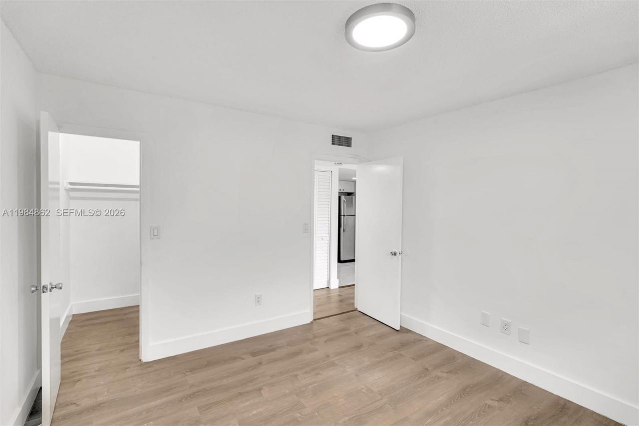 4335 NW South Tamiami Canal Dr , Unit 304, Miami, FL 33126 Photo