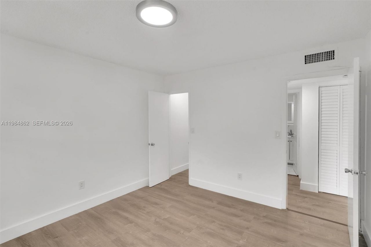 4335 NW South Tamiami Canal Dr , Unit 304, Miami, FL 33126 Photo