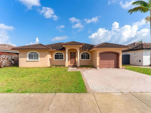 14307 SW 165th St , Miami, FL 33177