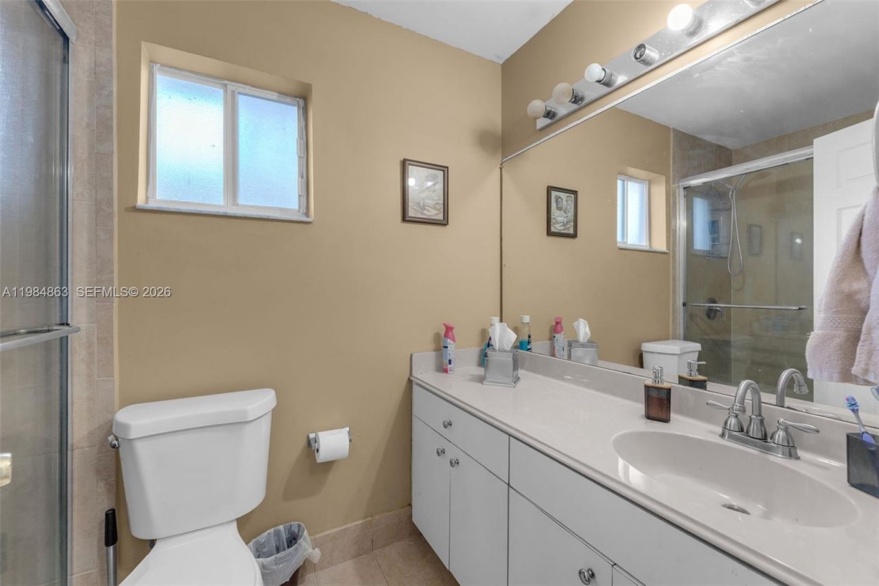 14307 SW 165th St , Miami, FL 33177 Photo