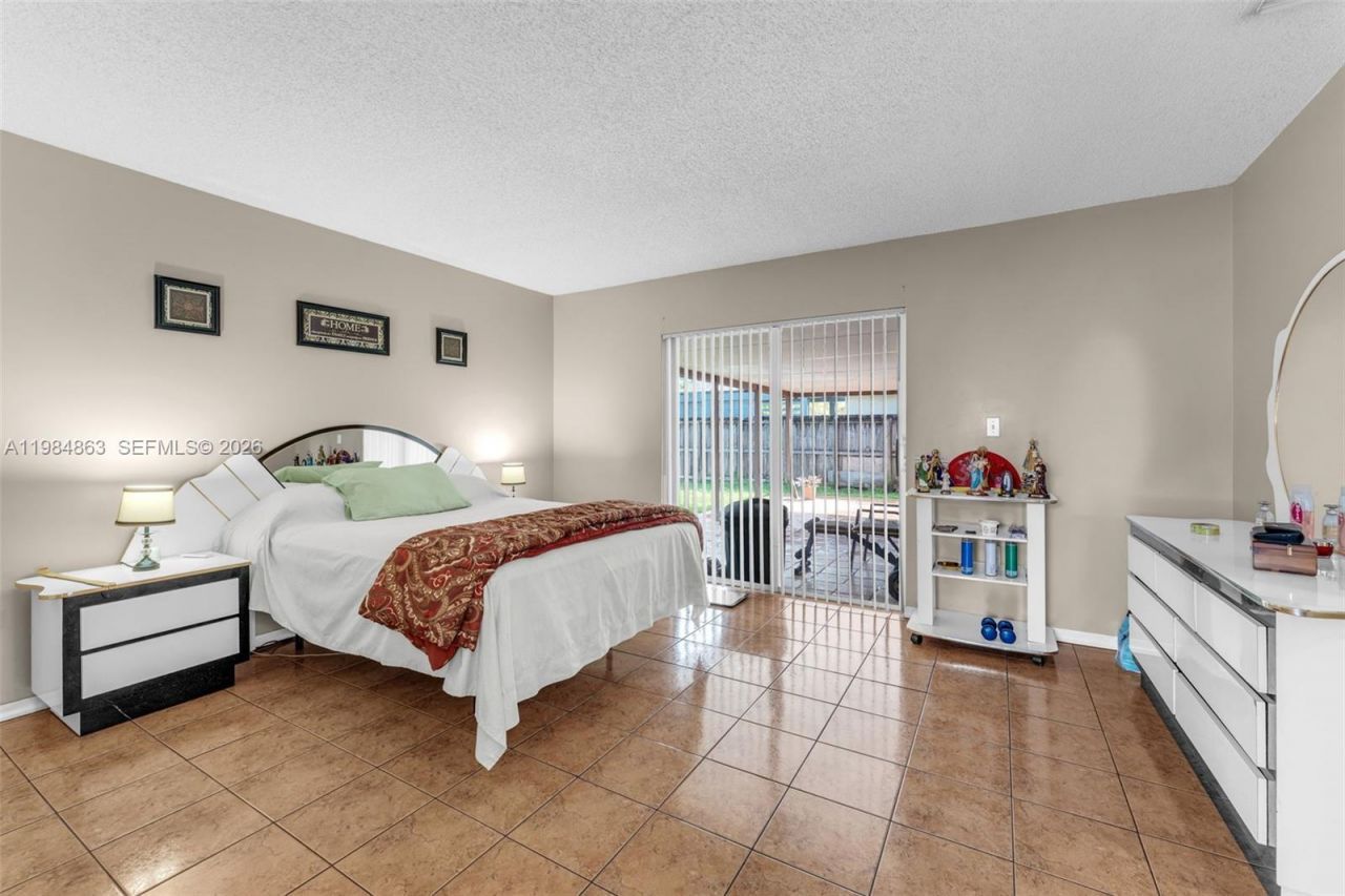 14307 SW 165th St , Miami, FL 33177 Photo