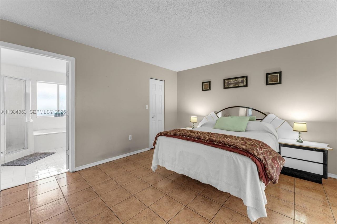 14307 SW 165th St , Miami, FL 33177 Photo