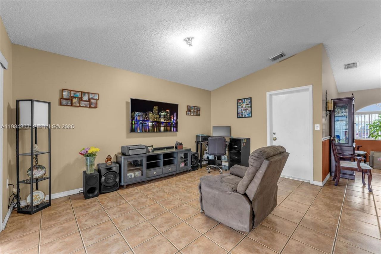 14307 SW 165th St , Miami, FL 33177 Photo