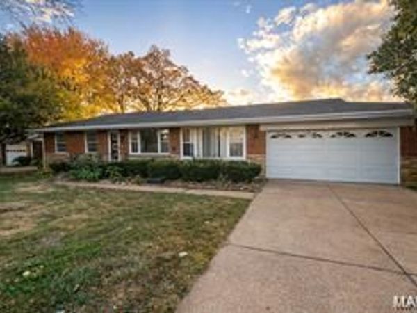 10449 Bellefontaine Road , St Louis, MO 63137