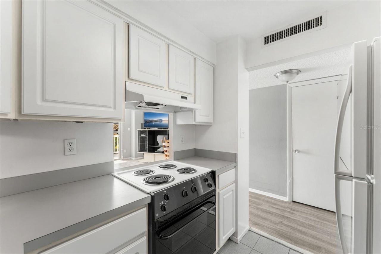 3190 N Atlantic Avenue , Unit 124, Cocoa Beach, FL 32931 Photo