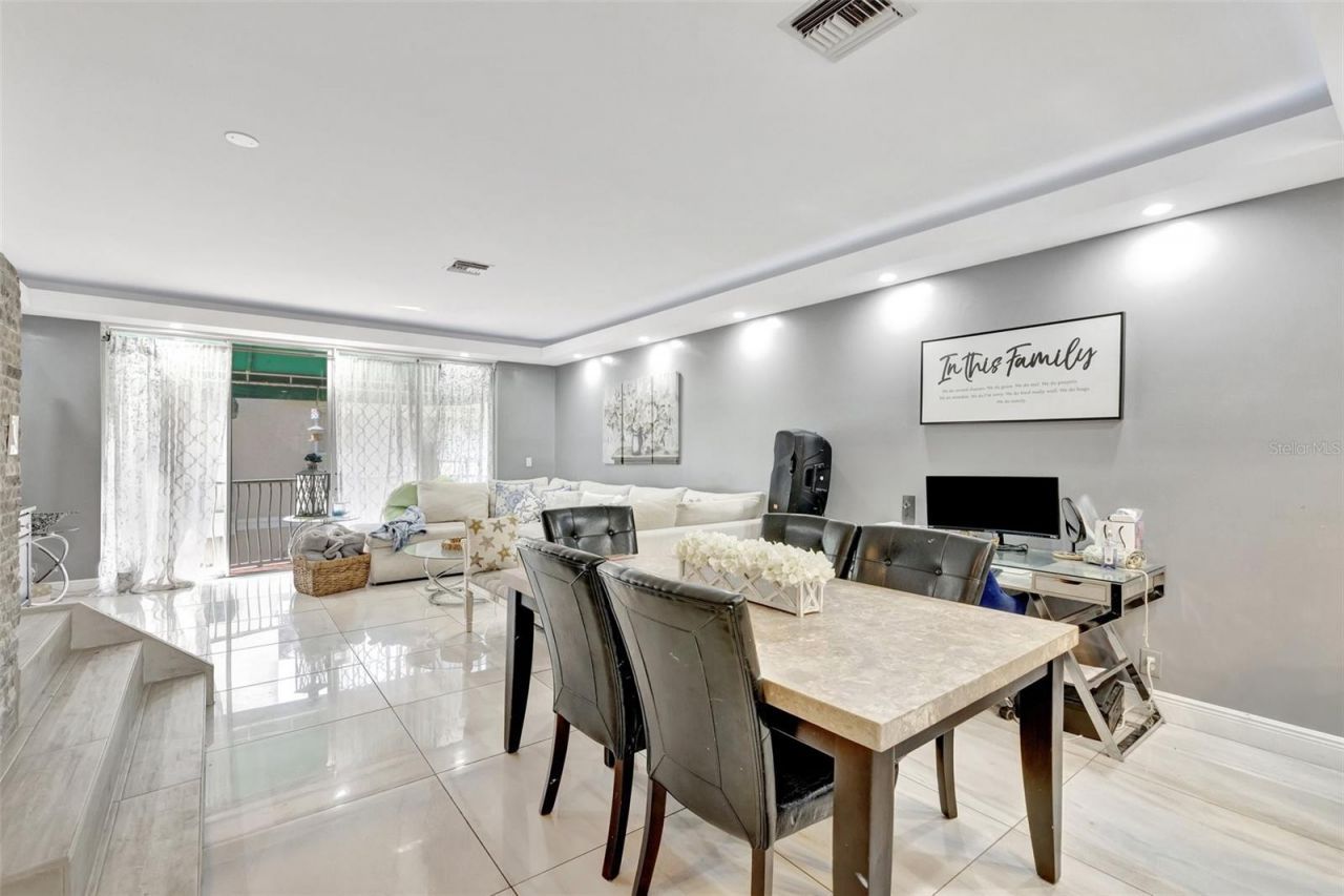 12662 NW 14th Street , Sunrise, FL 33323 Photo