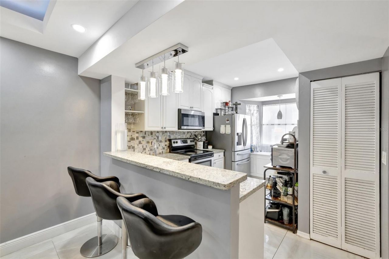 12662 NW 14th Street, Sunrise, FL 33323 Photo