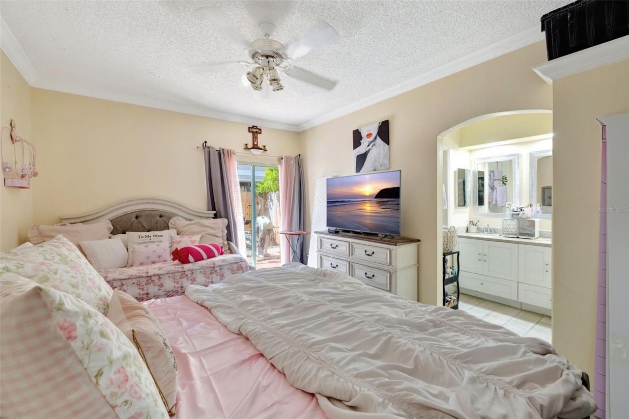 12662 NW 14th Street, Sunrise, FL 33323 Photo