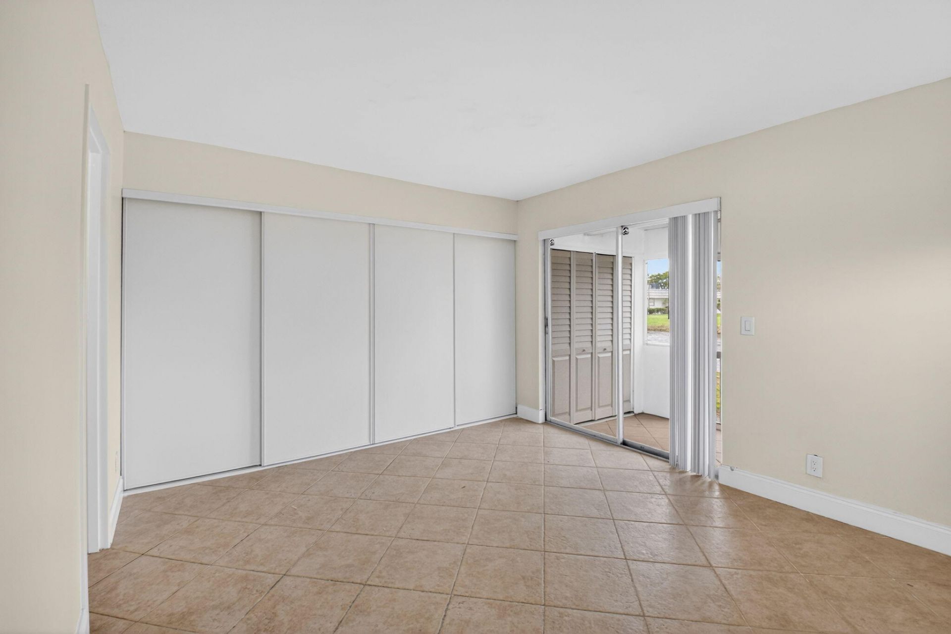 158 Valencia G, Delray Beach, FL 33446 Photo