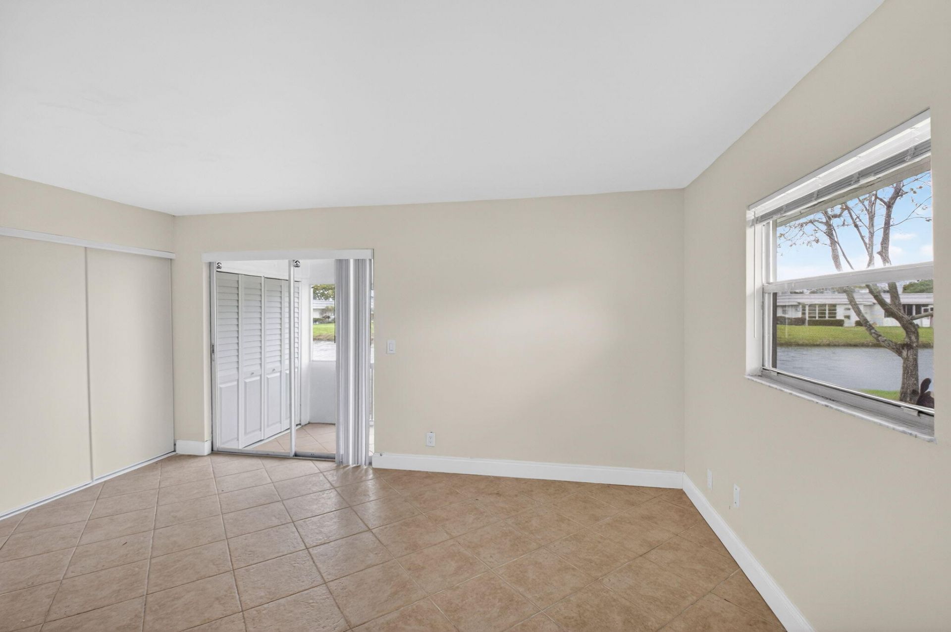 158 Valencia G, Delray Beach, FL 33446 Photo