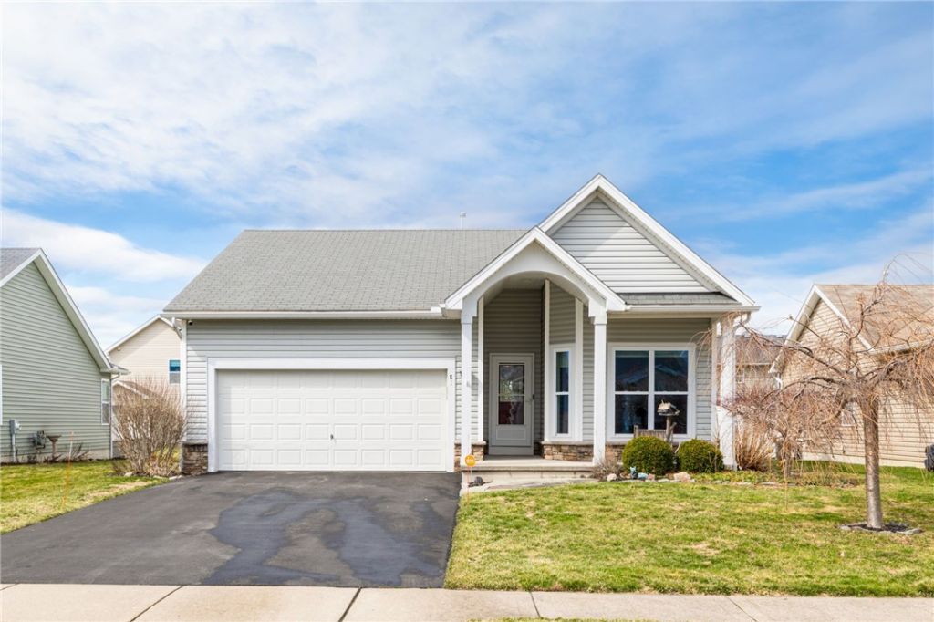 81 Falkirk Place, Rochester, NY 14612 Main Photo