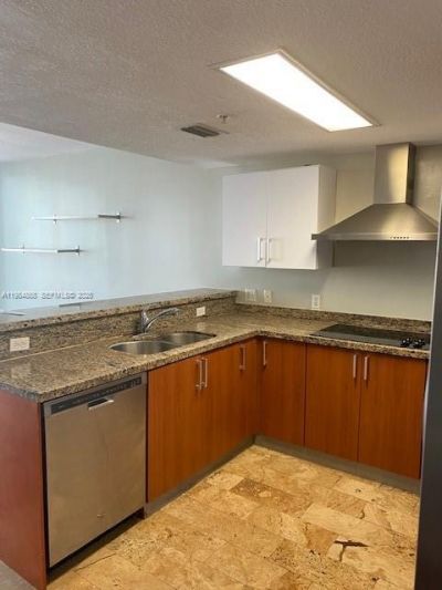 170 SE 14 Street , Unit 2207, Miami, FL 33131 Photo