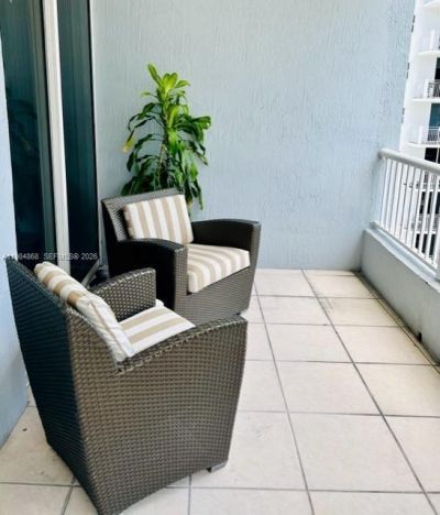 170 SE 14 Street , Unit 2207, Miami, FL 33131 Photo