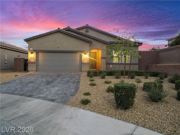 415 Hellebores Avenue, North Las Vegas, NV 89084